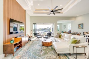 Living Room | Keyless Entry