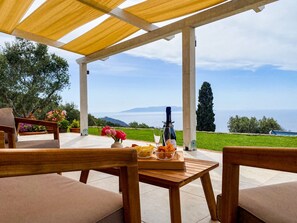 Balcony / Terrace / Patio, Scenic View, Summer