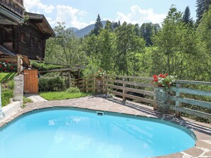 Holiday Home Swimming Pool