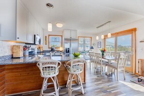 Copy of 28-752 Lakeview - Kitchen-1
