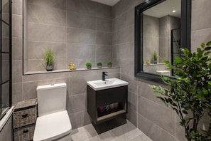 Exchange Street Living, Liverpool - Host & Stay