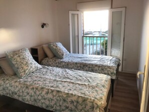 Chambre lits jumeaux