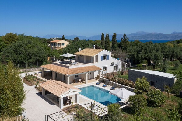 Building Exterior, Outdoor, Pool, Scenic View
