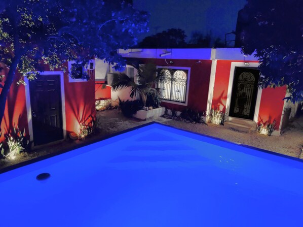 Pool