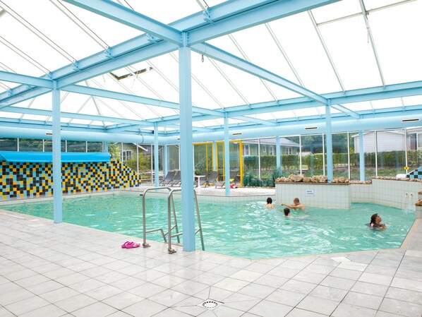 Pool Indoor