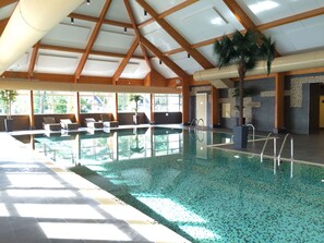 Pool Indoor