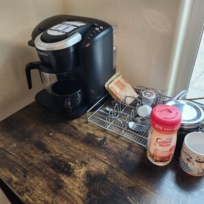 Kaffee und/oder Kaffeemaschine