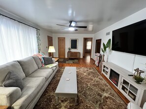 Spacious living room.