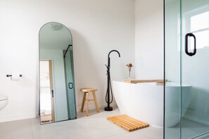Primary Ensuite