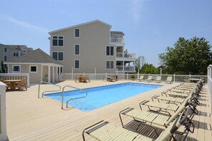 ,Salt Meadows Pool,