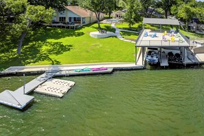 Lake LBJ Waterfront 