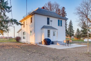 Exterior | Private Patio | Gas Grill