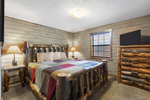Master King Bed