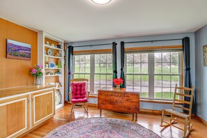 Seating Area | Laptop-Friendly Workspace | Single-Story Home