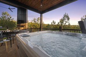 The 6-person hot tub!