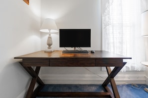 Work Desk