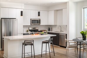 Kitchen and dining area 