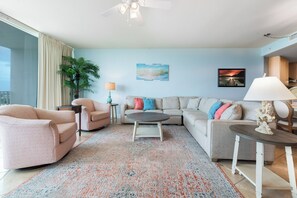 Caribe Resort C714 Living Room