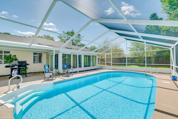 Ocala Vacation Rental | 3BR | 2BA | 2 Steps to Enter | 1,600 Sq Ft