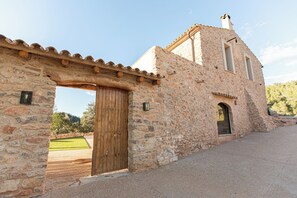 Esterni