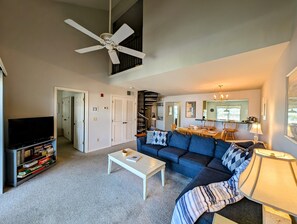 605 Crowley, Bethany Bay