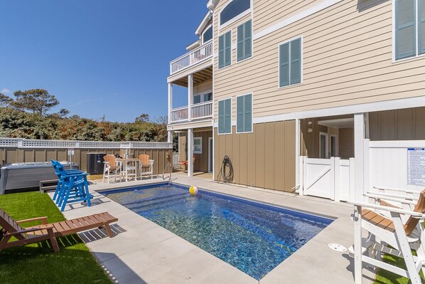 Private Pool