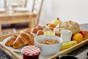 Breakfast meal