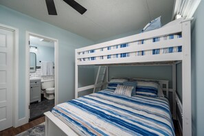 Bunk bed is full over queen size