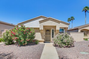 Home Exterior | 55+ Community | Keyless Entry