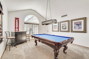Spielezimmer