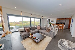 Open Plan Living - Large Comfy Sofa