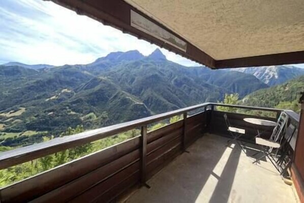 image00015.jpeg