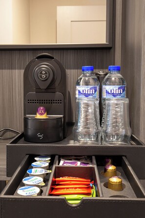 Kaffe och/eller kaffebryggare