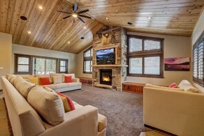 Grand living room at Chateau de Navahoe!