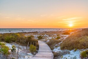 Strand