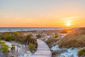 Strand