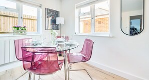 MODERN STYLED DINING AREA