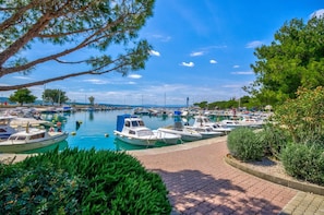 Marina