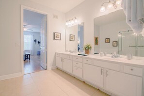 Bathroom3