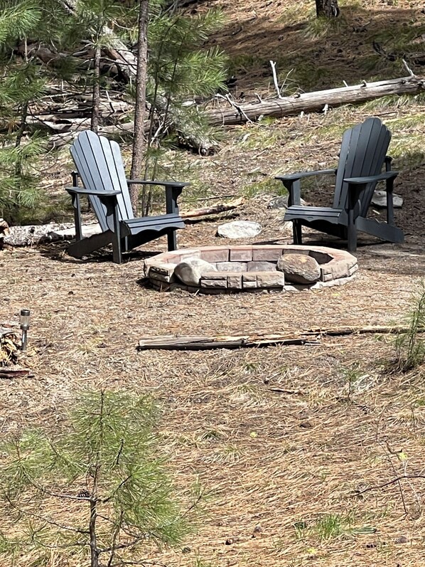 Peaceful spot with relaxing fire pit!