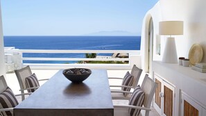 Activities, Amenities, Building Exterior, Garden, Main Entrance, Pool, Spring, Summer