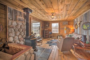 Living Room | Wood-Burning Stove | Cable TV