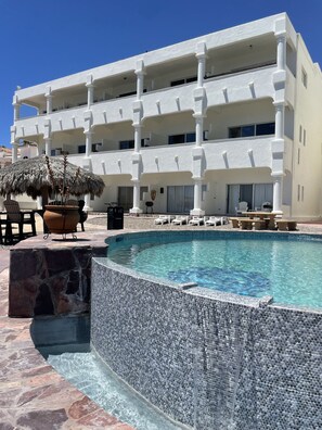 Pool.Building View