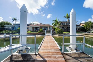 Private jetty