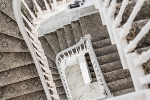 Internal stairs