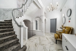 Internal stairs