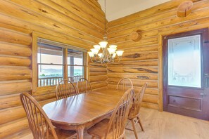 Dining Table | Dishware + Flatware | 1st Floor