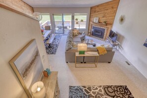 Fresh casual decor