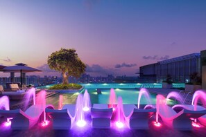Rooftop pool