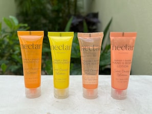 Jungle Bungalow Amenities